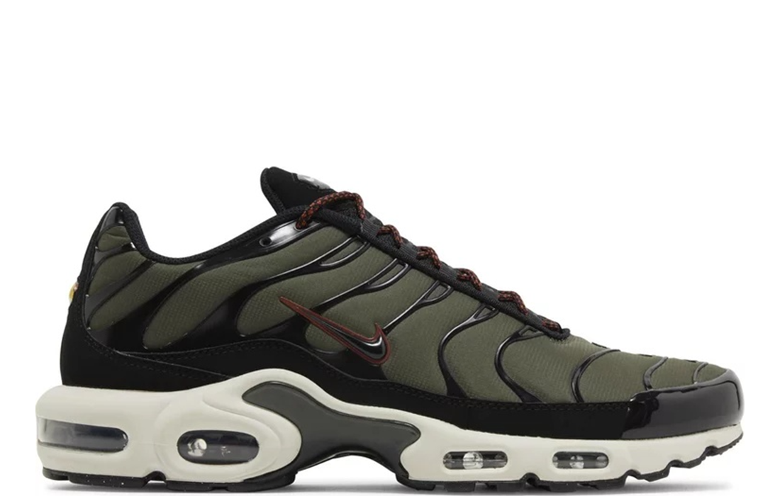 nike tn air max plus cargo khaki black