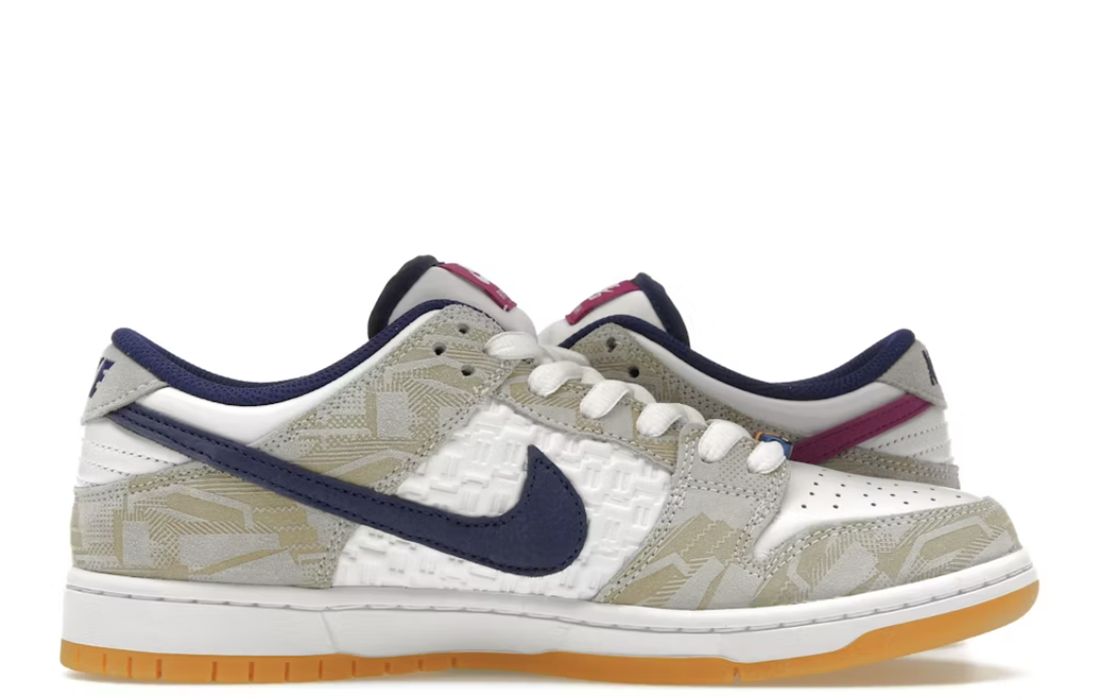 Nike SB Dunk Low "Rayssa Leal"