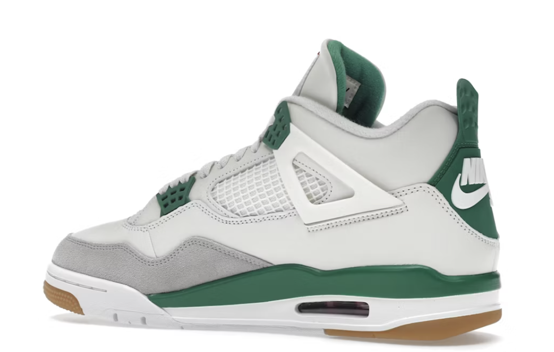 Nike SB x Air Jordan 4 "Pine Green"