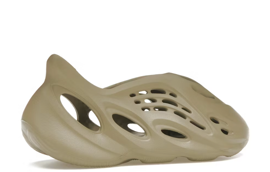 yeezy runner foam sand