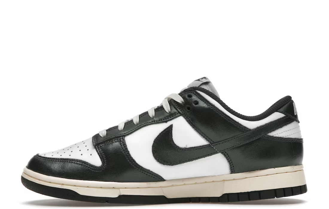 Nike Dunk Low "Vintage Green"