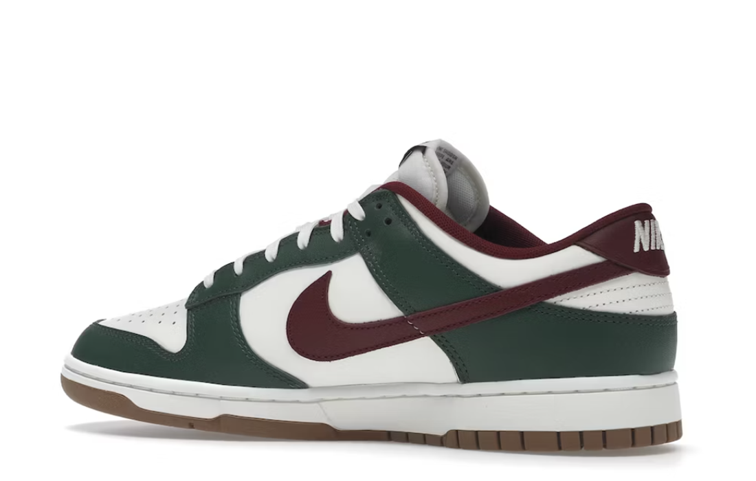 Nike Dunk Low "Gorge Green"