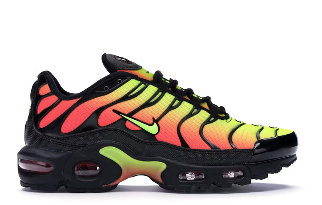 Nike Air Max Plus "Black Volt Solar Red"