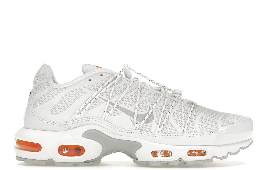 Nike Air Max Plus "Safety Orange Pure Platinum"