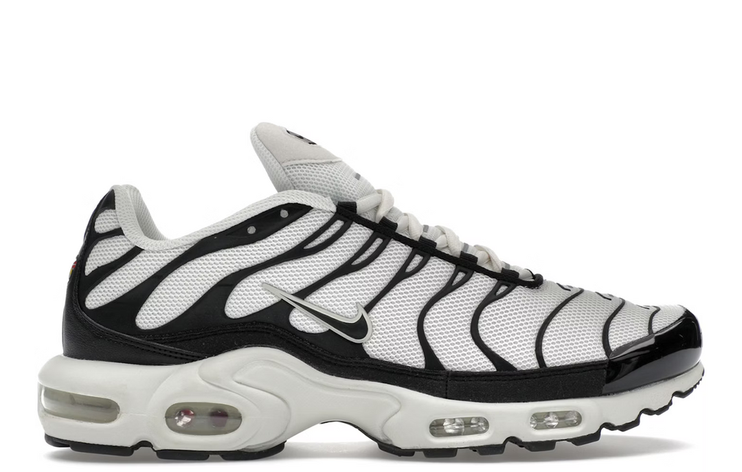 air max plus one world
