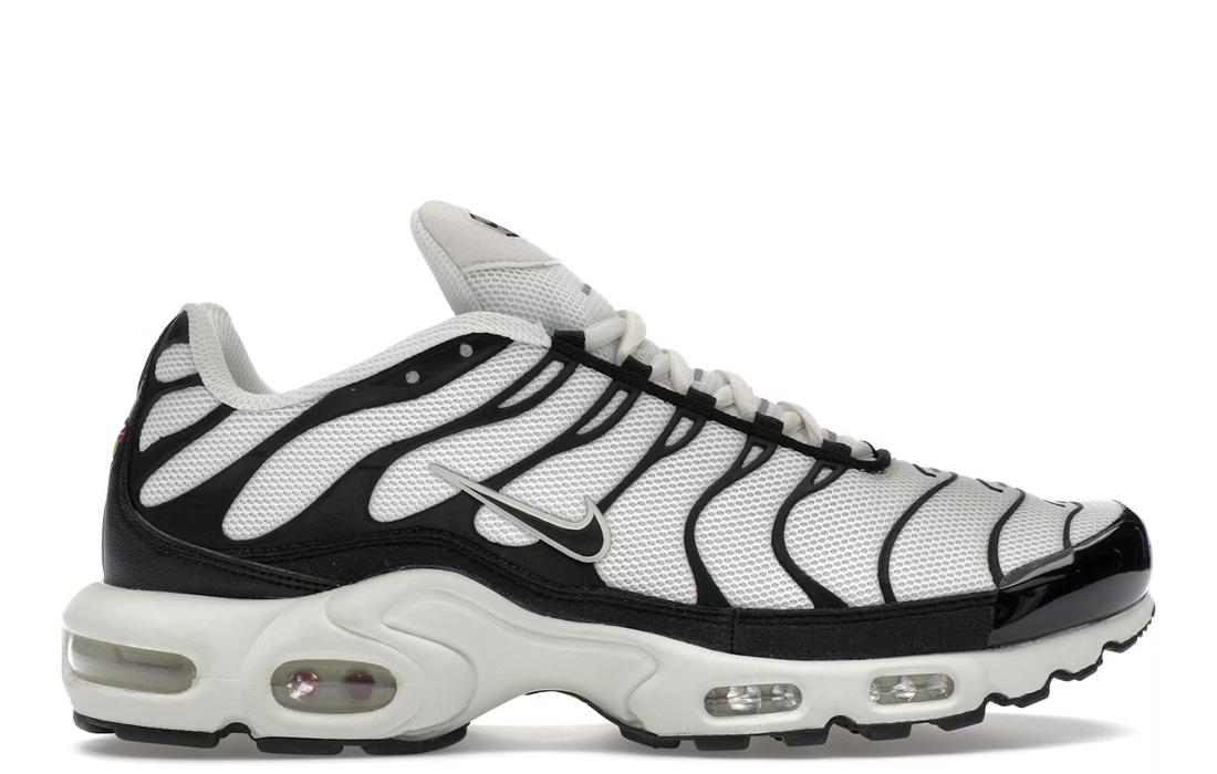 Nike Air Max Plus "Panda"
