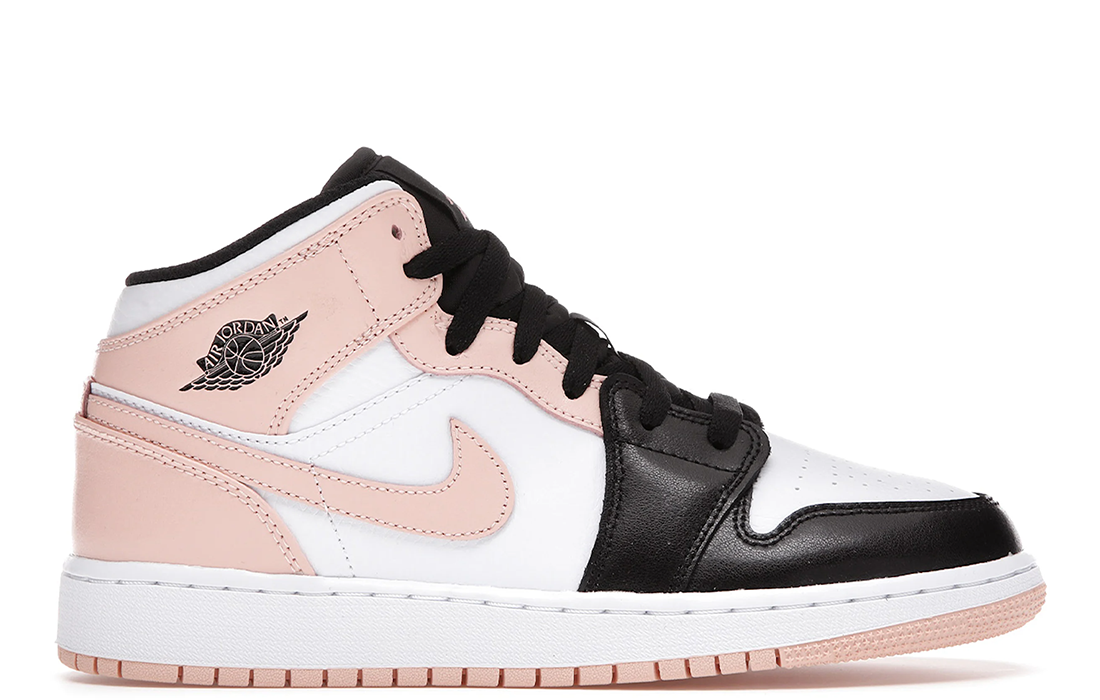 Nike Air Jordan 1 Mid "Arctic Orange Black Toe"