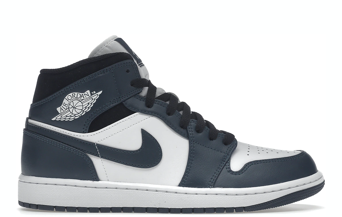 Nike Air Jordan 1 Mid "Armory Navy"