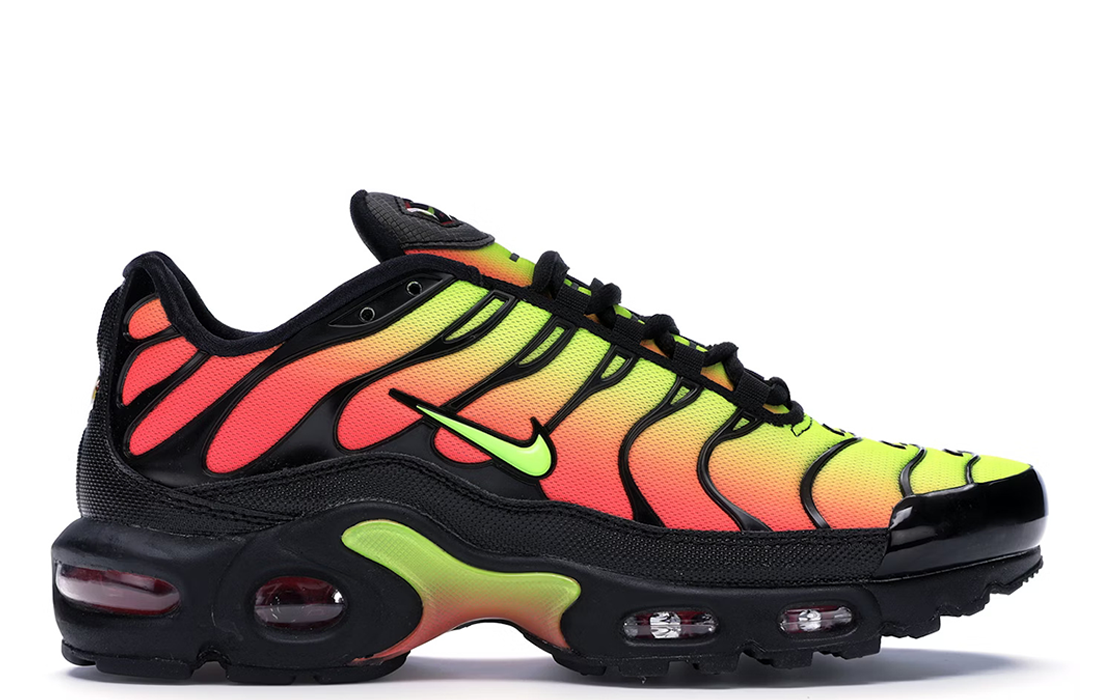 Nike Air Max Plus "Black Volt Solar Red"