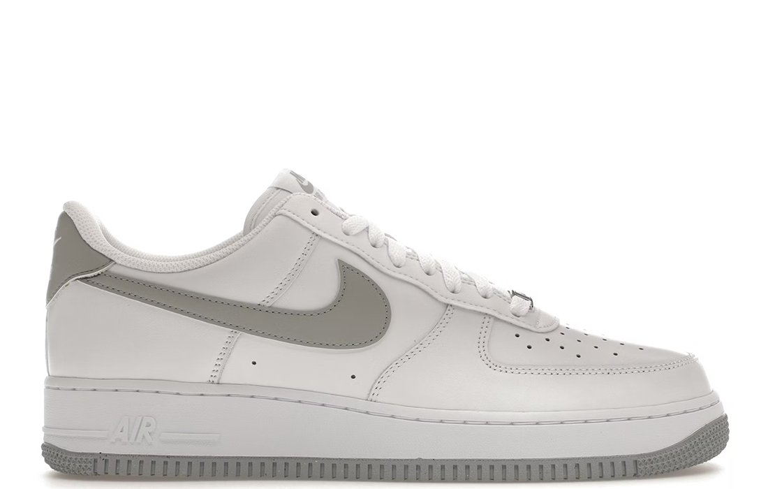 Nike Air Force 1 "White Light Smoke Grey"