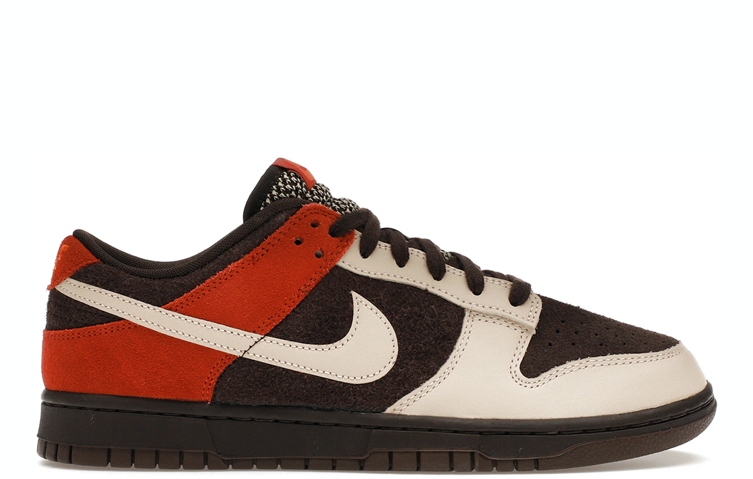 Nike Dunk Low "Red Panda"