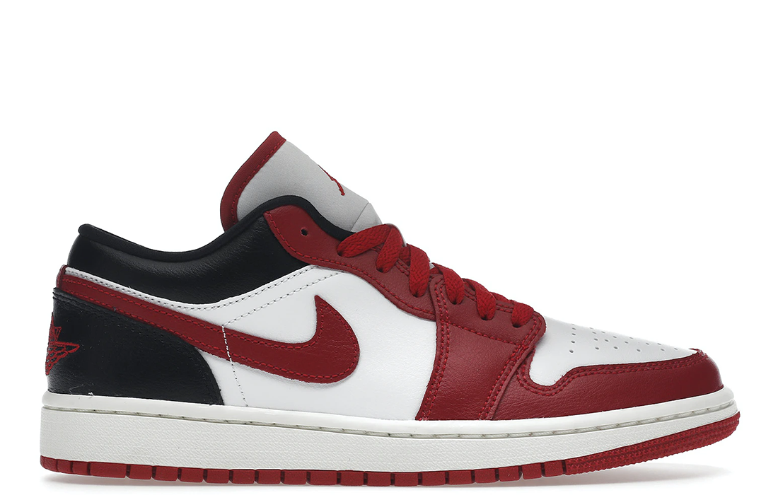 Nike Air Jordan 1 Low "Reverse Black Toe"